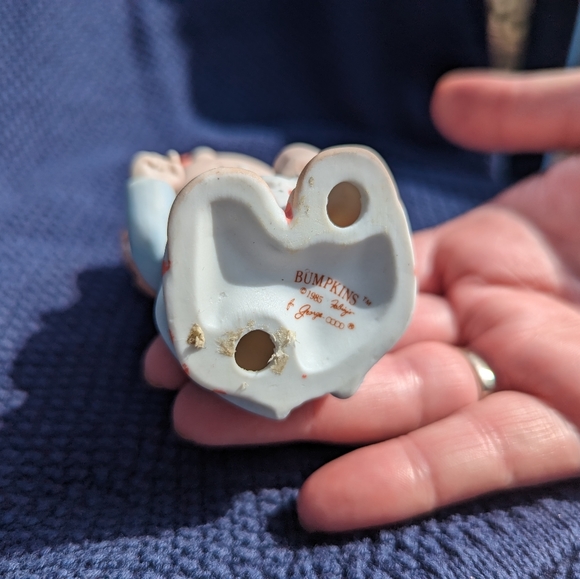 Bumpkins - Picture 2 of 3